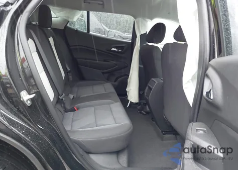 2024 Chevrolet Trax Fwd Sp z USA, uszkodzony, nr VIN KL77LFE27RC208274